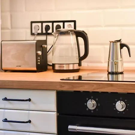 Apartmán Renovated Stylish Flat At The Castle&metro *