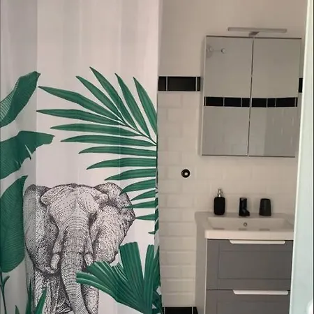 Renovated Stylish Flat At The Castle&metro Apartmán Budapešť