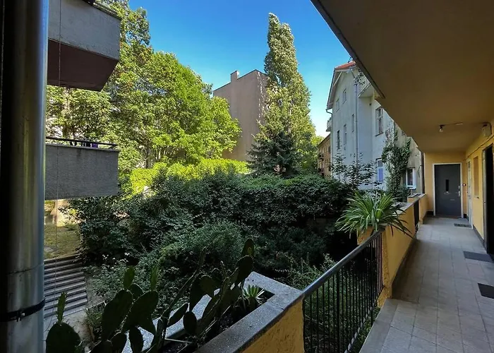 Renovated Stylish Flat At The Castle&metro Budapesta
