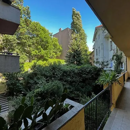 Renovated Stylish Flat At The Castle&metro Budapest