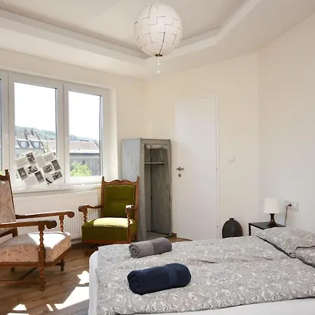 Renovated Stylish Flat At The Castle&metro
